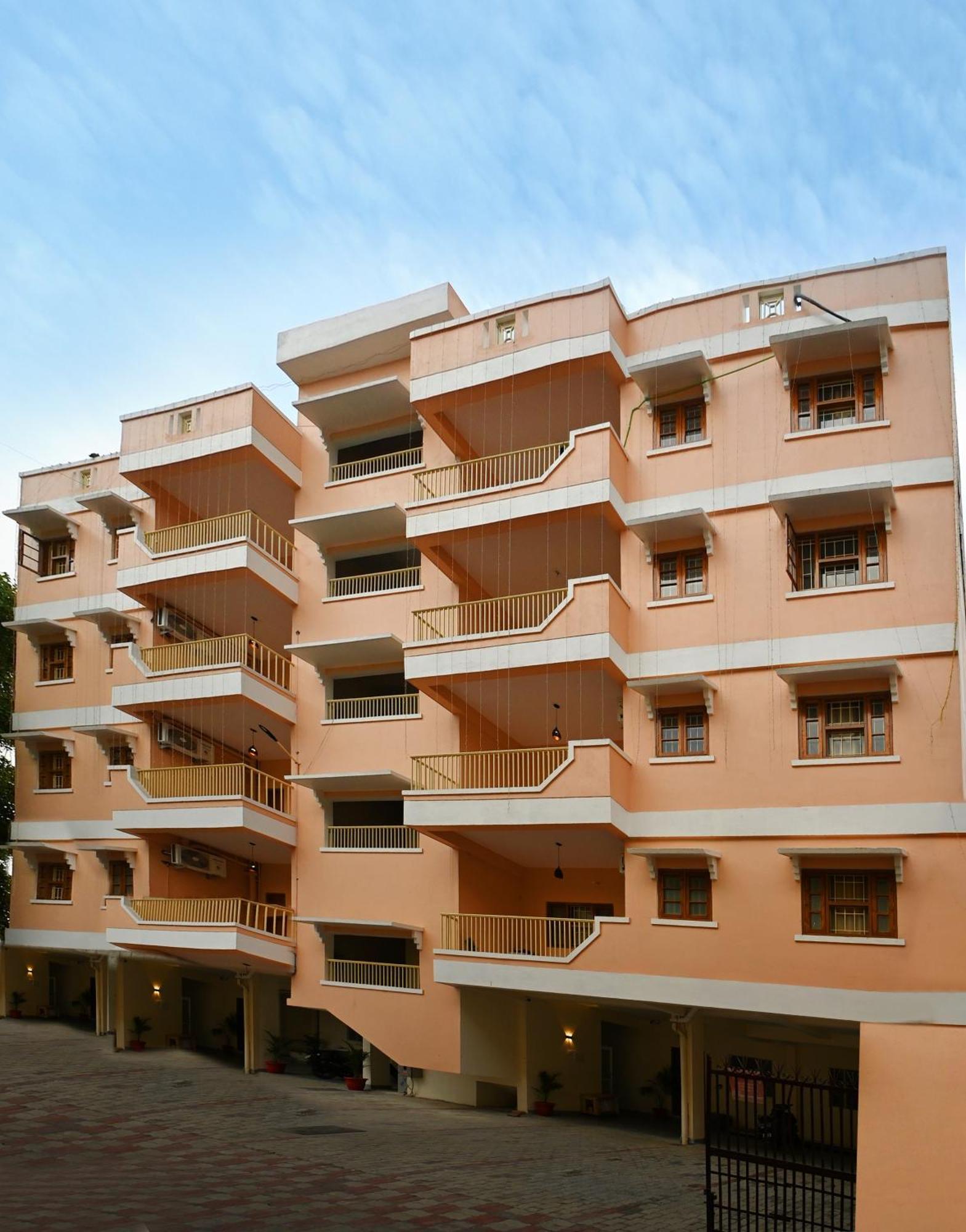 Zoomstay - 3Bhk Apartments Βαρανάσι Εξωτερικό φωτογραφία