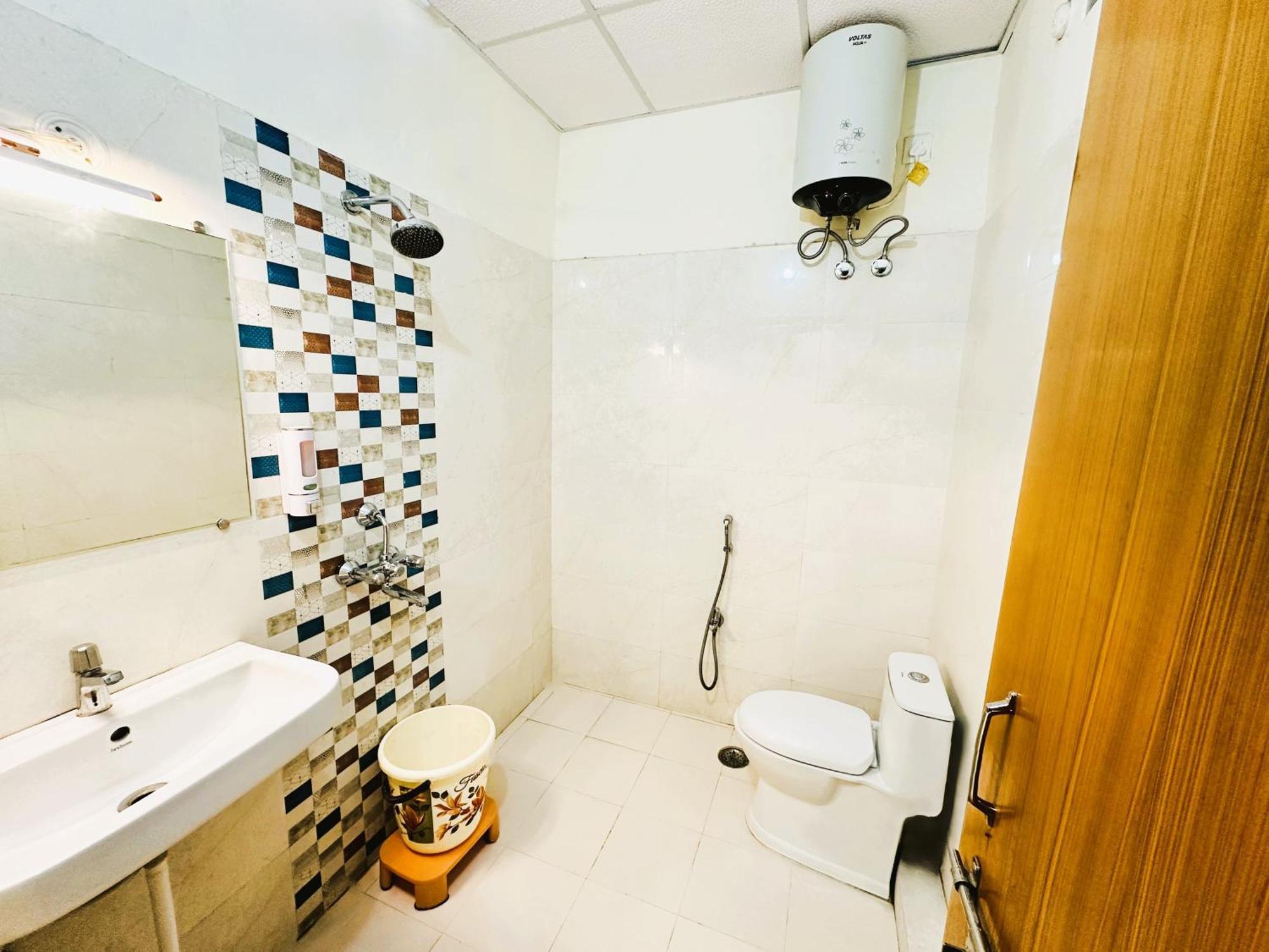 Zoomstay - 3Bhk Apartments Βαρανάσι Εξωτερικό φωτογραφία