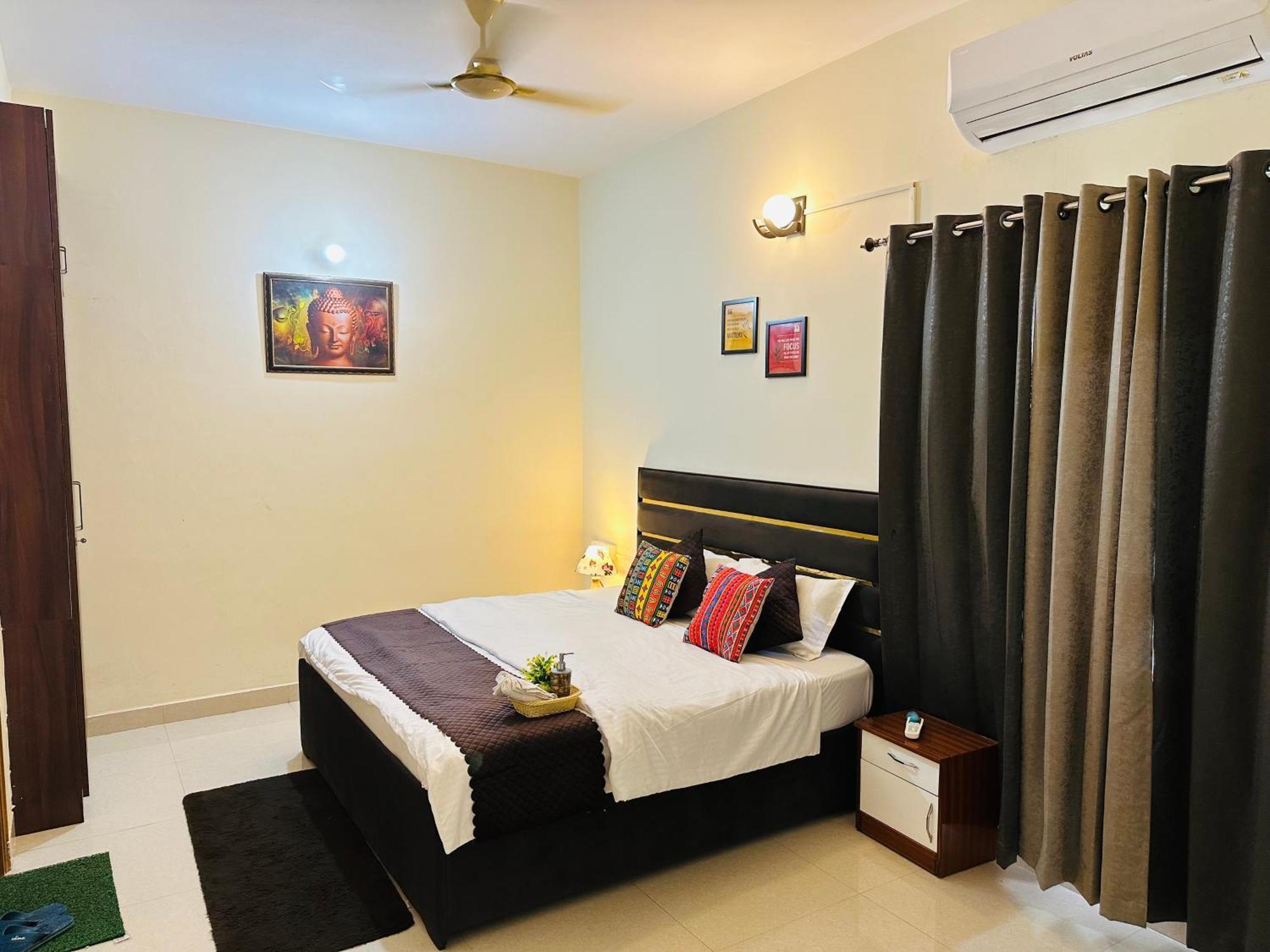 Zoomstay - 3Bhk Apartments Βαρανάσι Εξωτερικό φωτογραφία