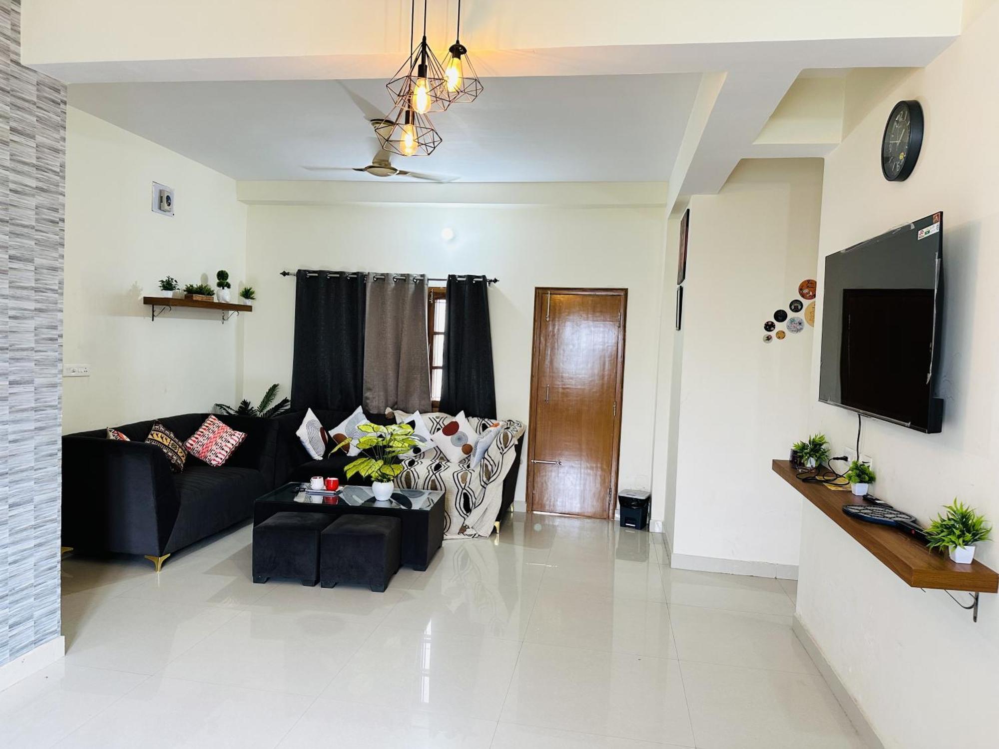 Zoomstay - 3Bhk Apartments Βαρανάσι Εξωτερικό φωτογραφία